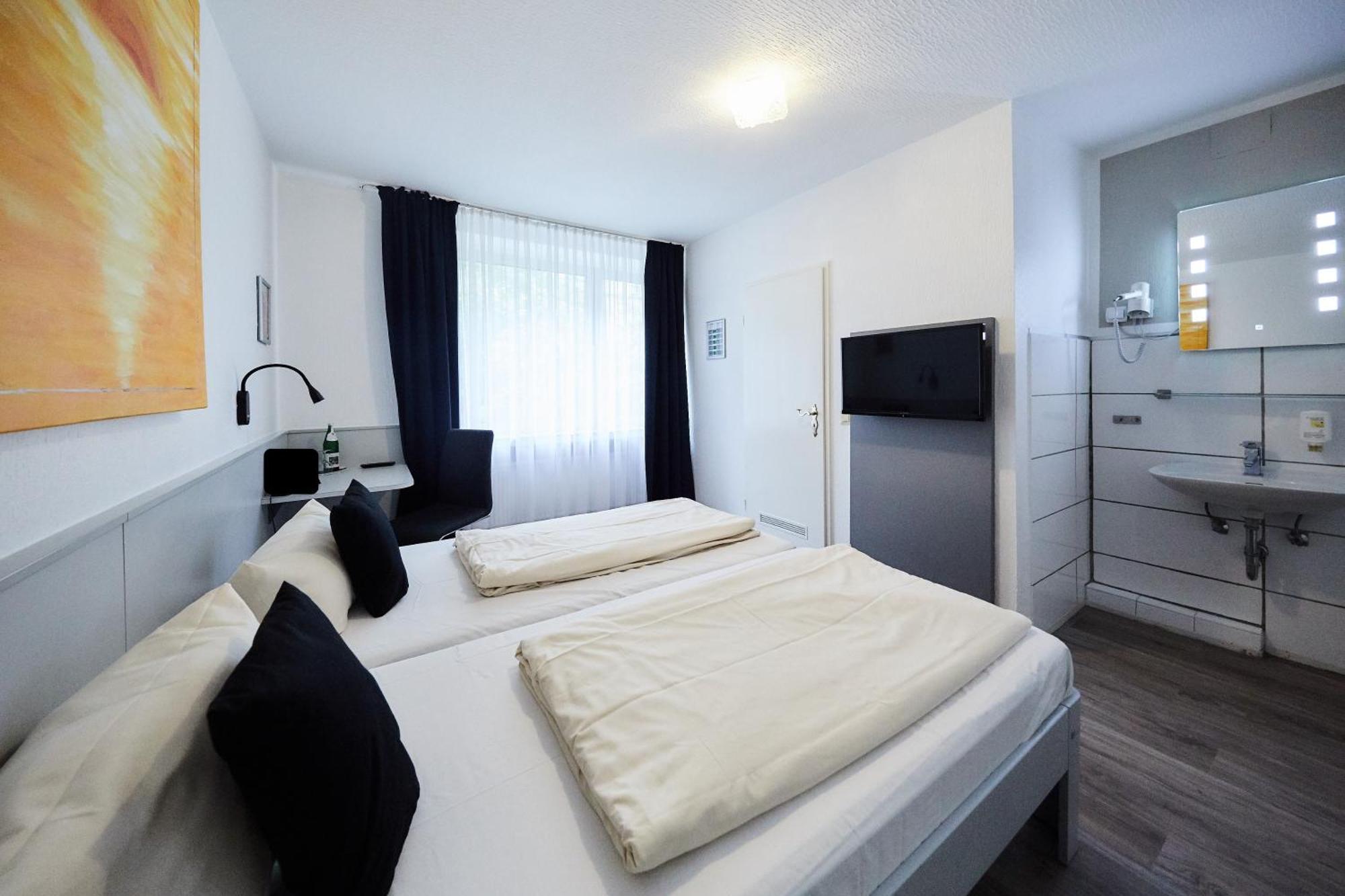 Hotel Alt Deutz City-Messe-Arena Kontaktloser Self Check-In Cologne Exterior photo